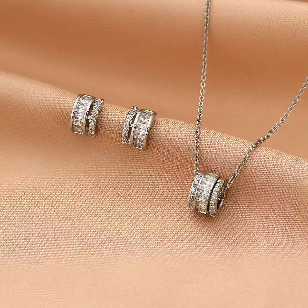 Stacked Hoop Silver Set