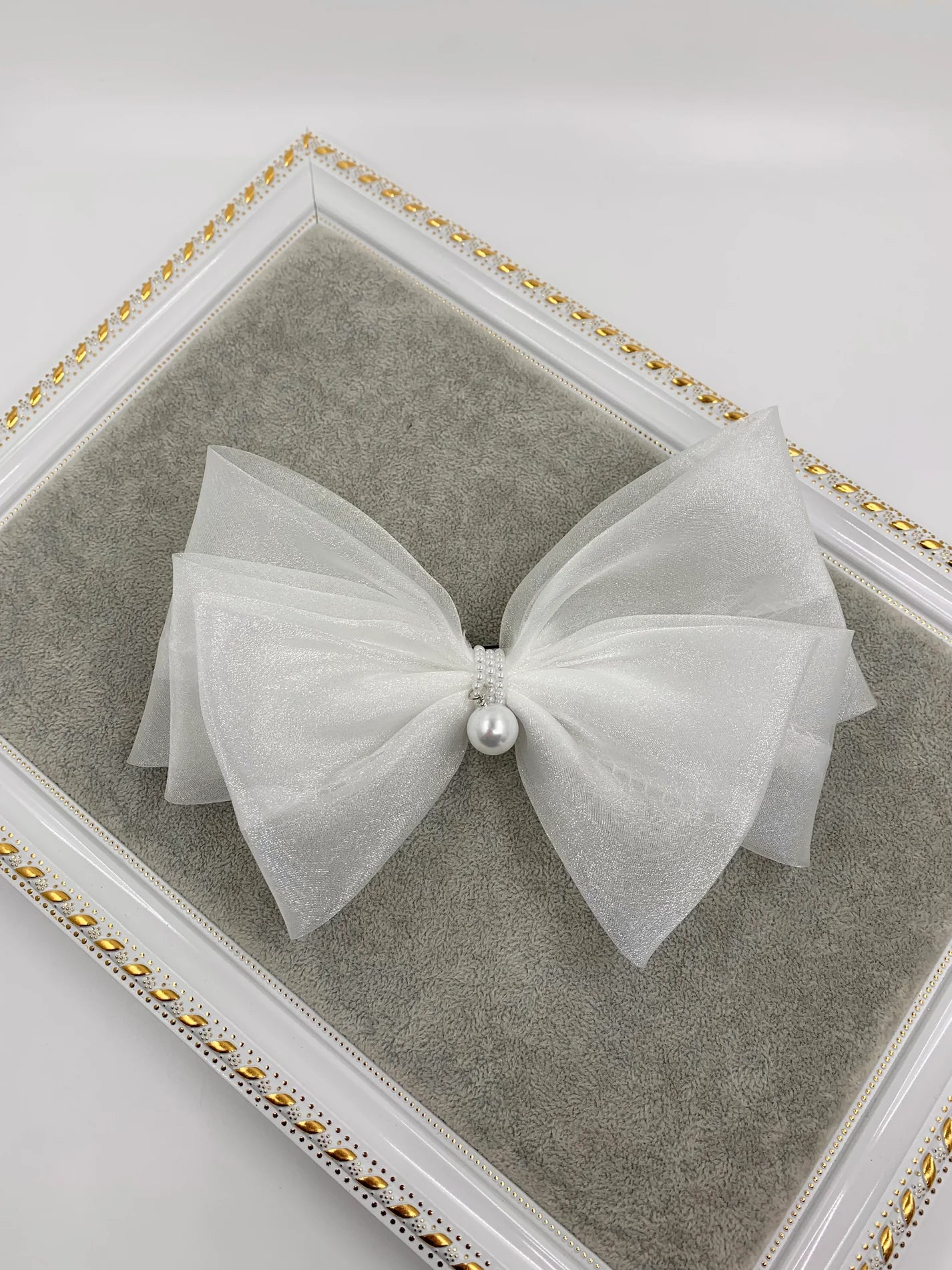 Samantha Bow Ivory