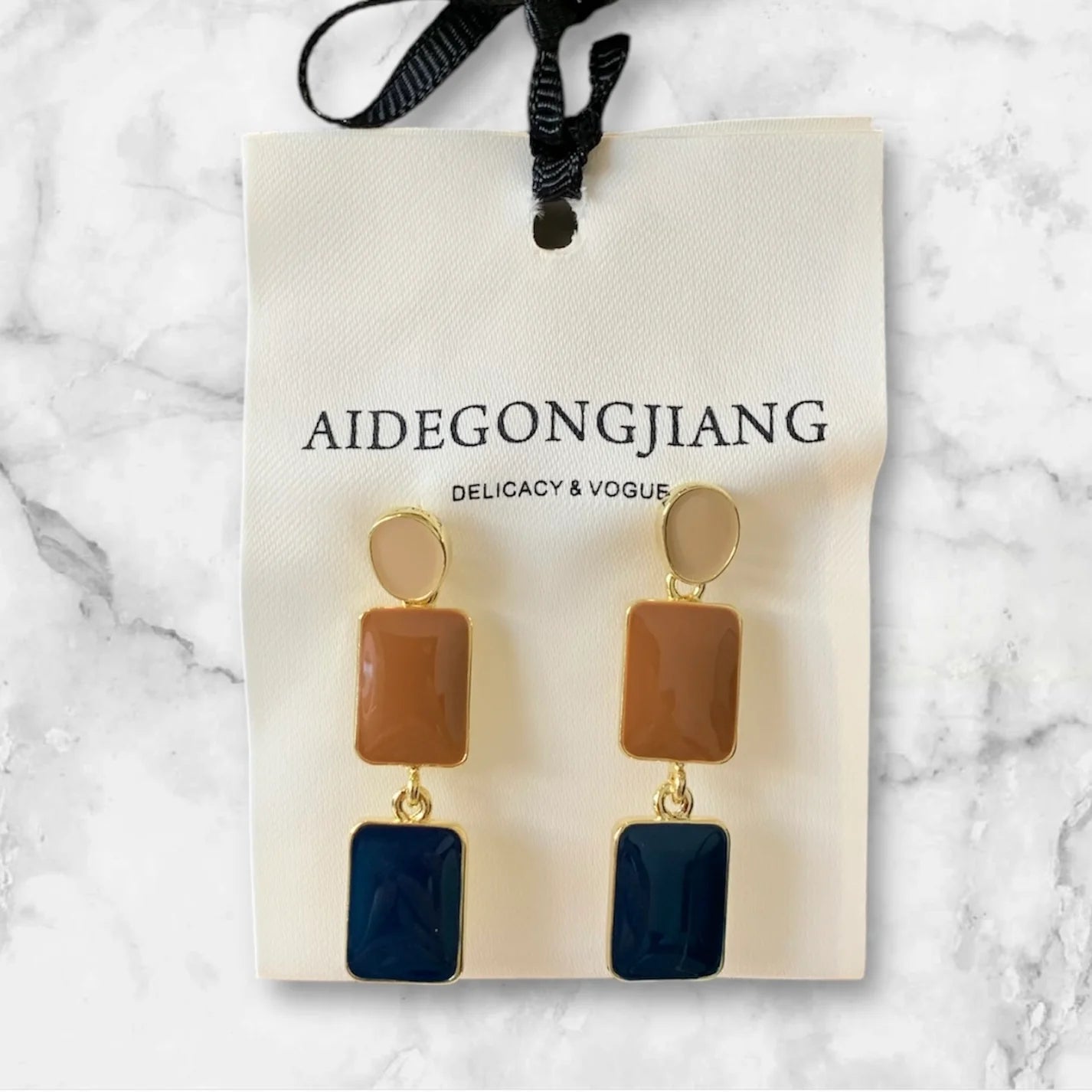 Abby Earrings Tan/Navy