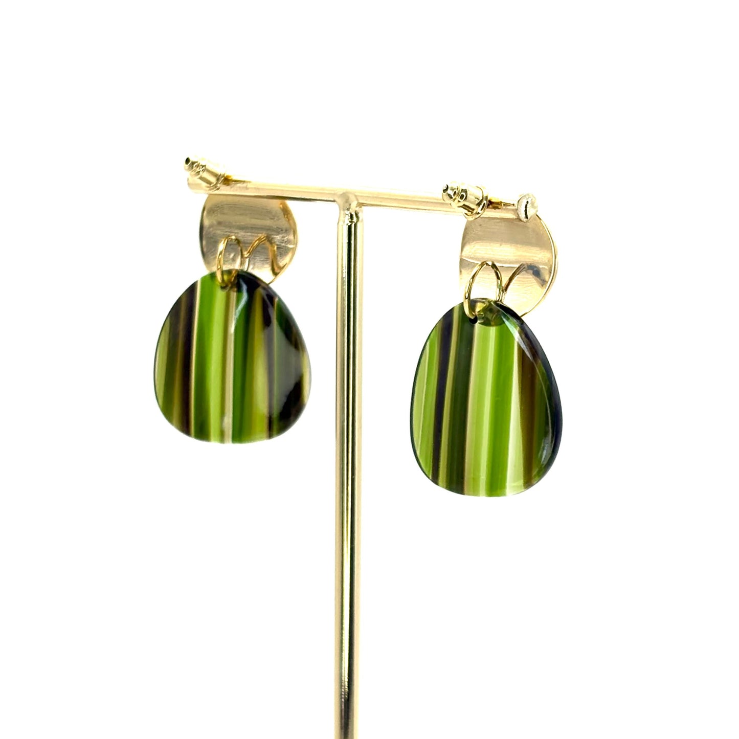 Leafy Green Wide Petal Drop Earrings