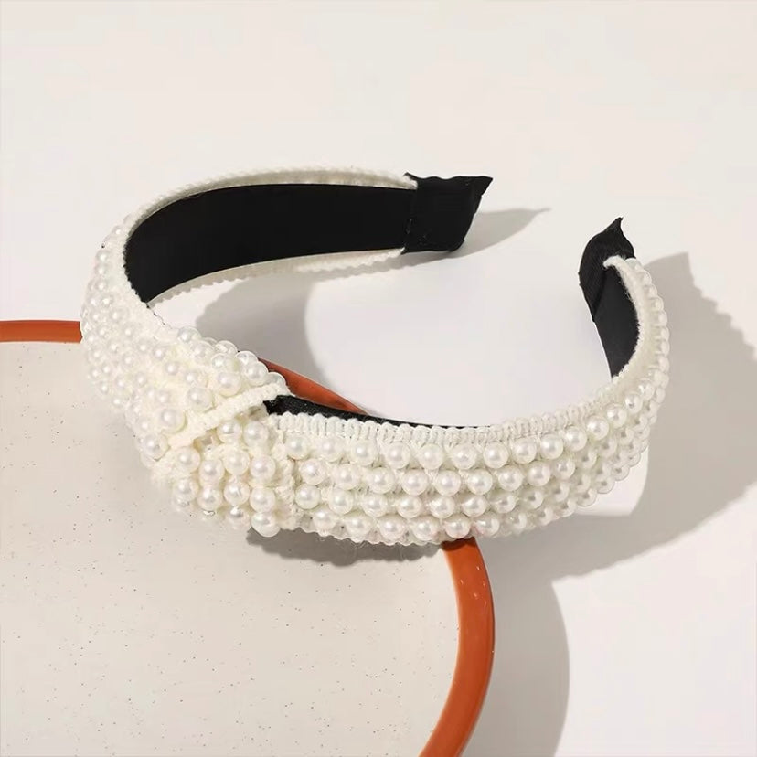 White Pearl Knot Hairband