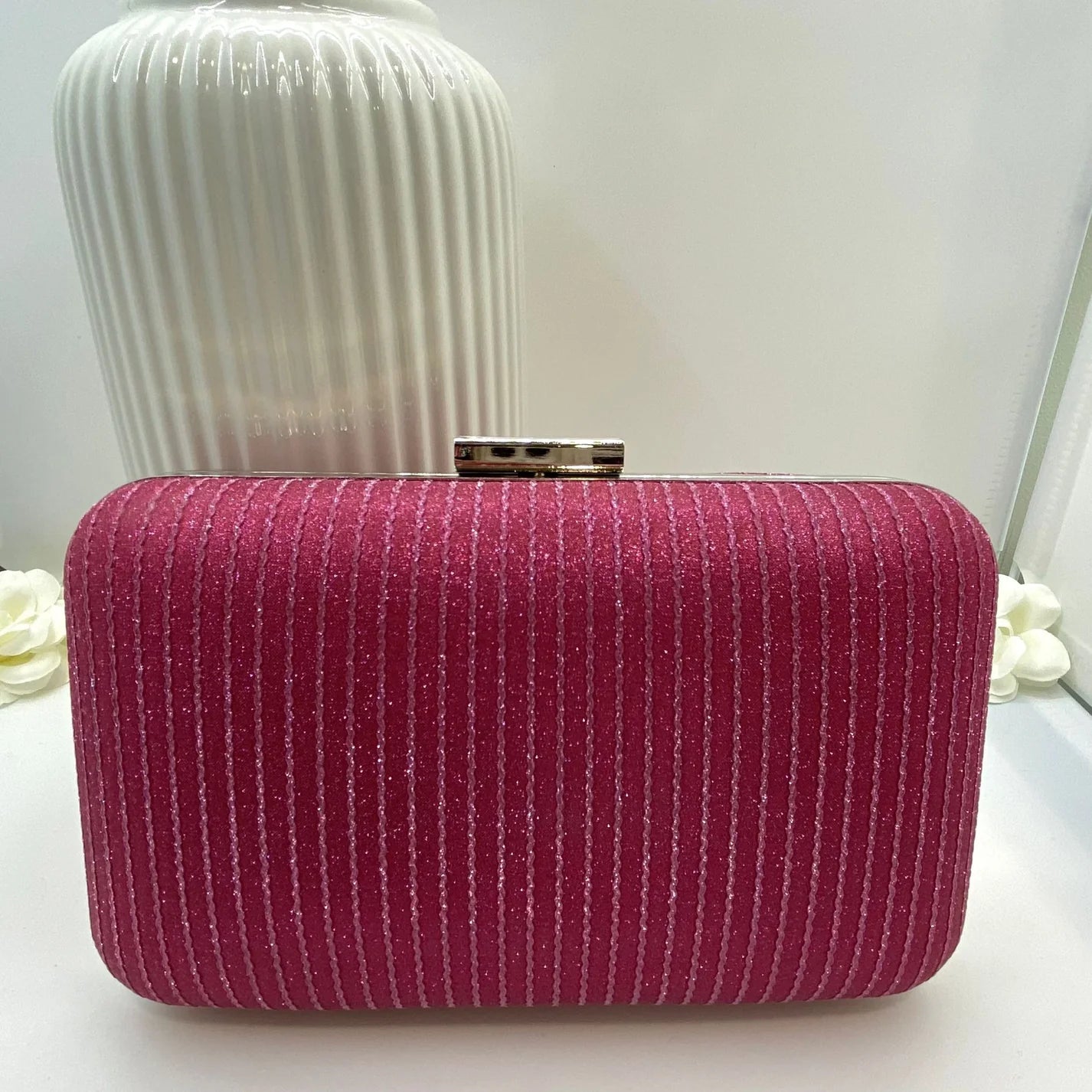 Quinn Glitter Clutch Fuchsia