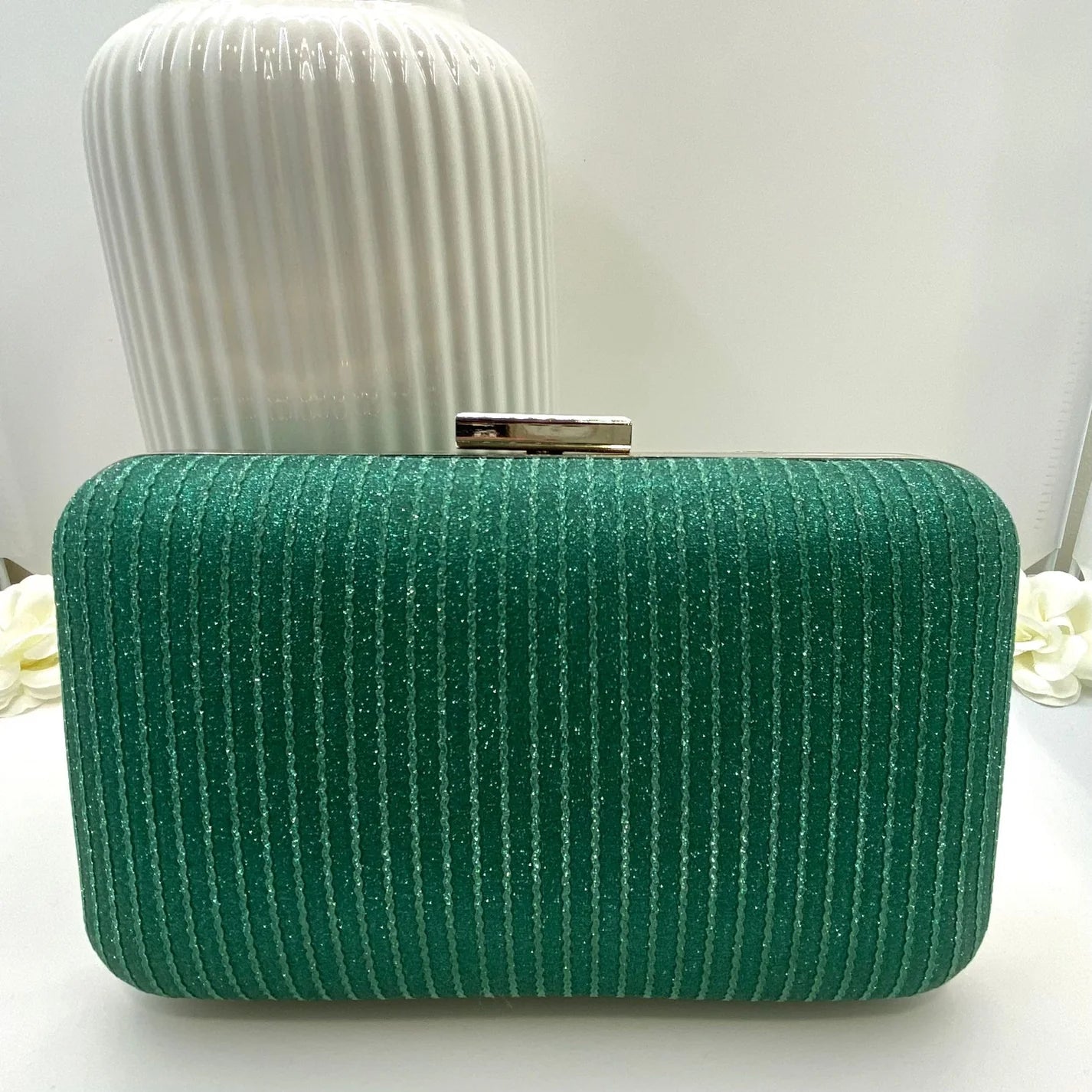 Quinn Glitter Clutch Green