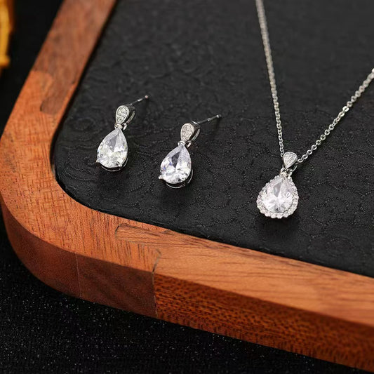 Teardrop Silver Set