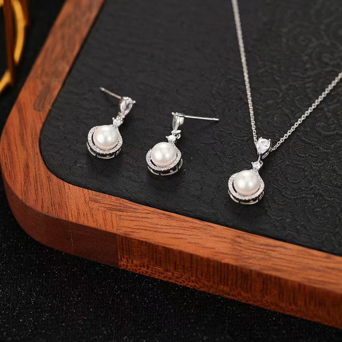 Classic Pearl Drop Silver Set