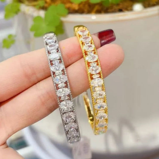 Iris Bangle