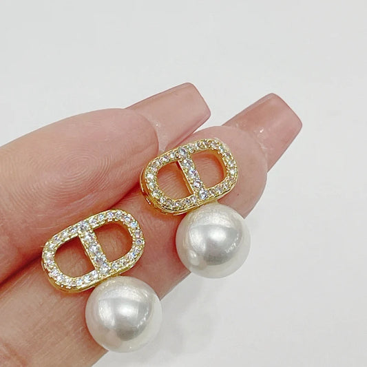 Daniela Crystal Pearl Studs