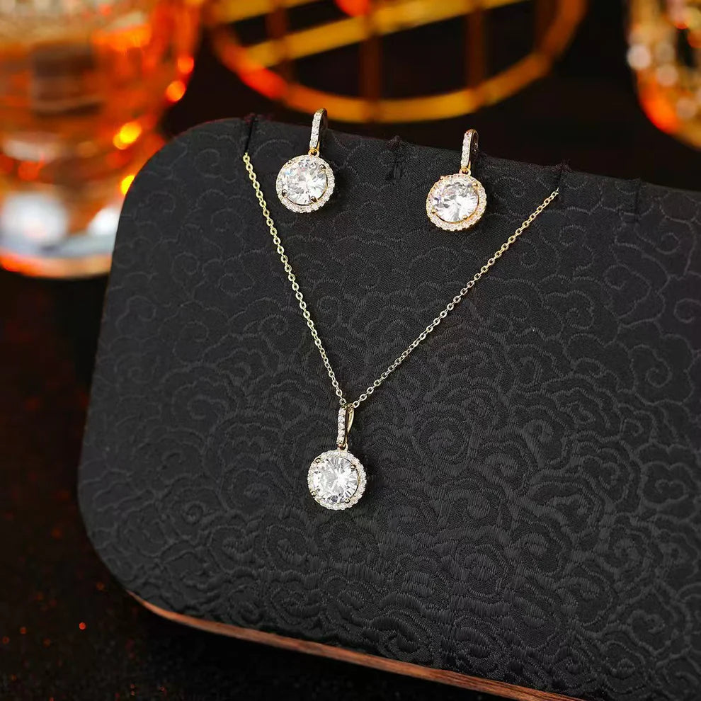 Classic Round Drop Gold Set