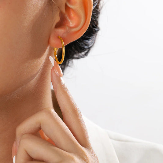 Gold 30 mm Hoops