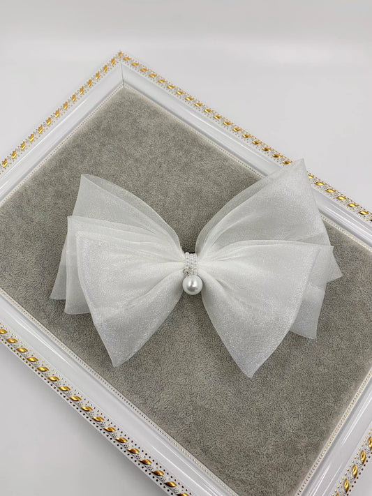 Samantha Bow Ivory