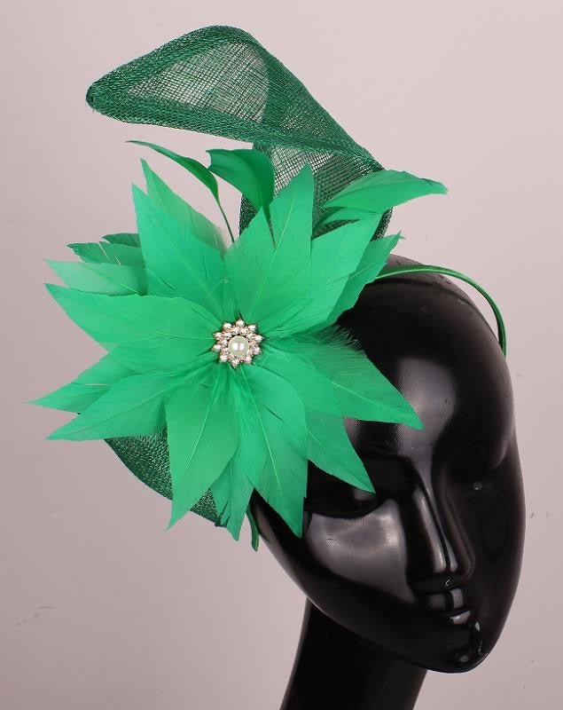 Bella Green Fascinator