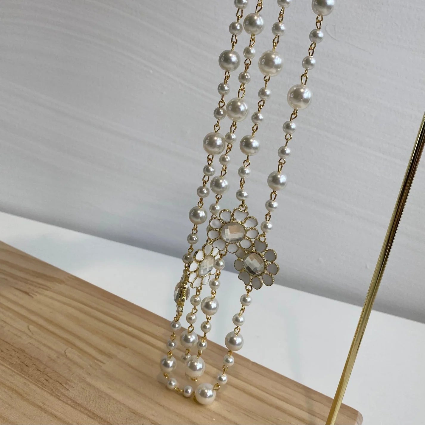 Daisy Pearl Necklace