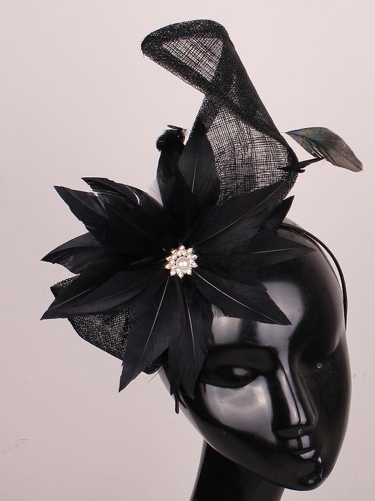 Bella Black Fascinator