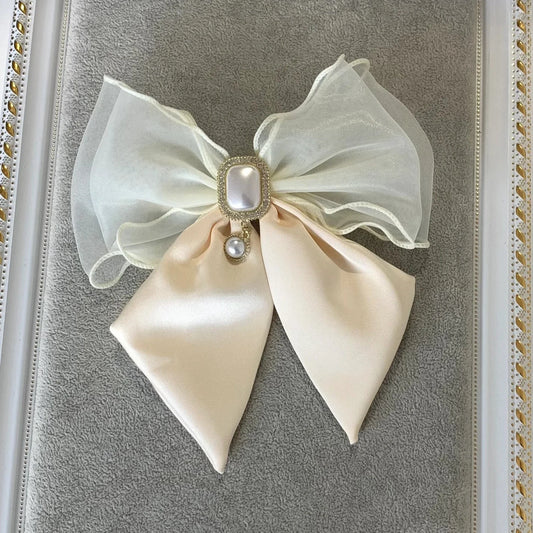 Carla Bow Cream