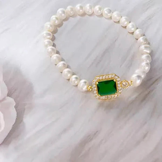 Emerald Fresh Water Pearl Bracelet