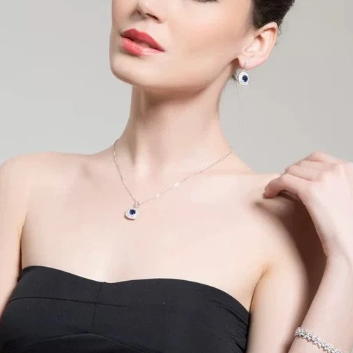 Grace Necklace Sapphire