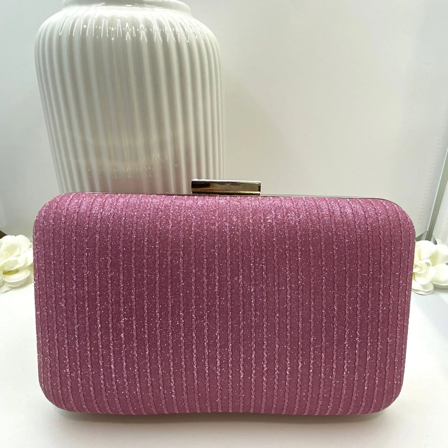 Quinn Glitter Clutch Pink