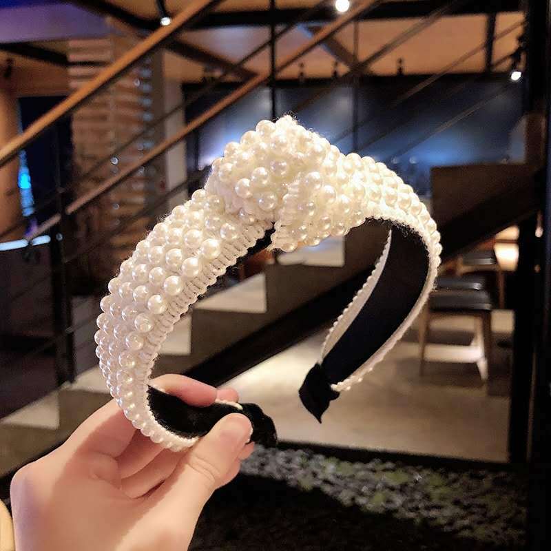 White Pearl Knot Hairband