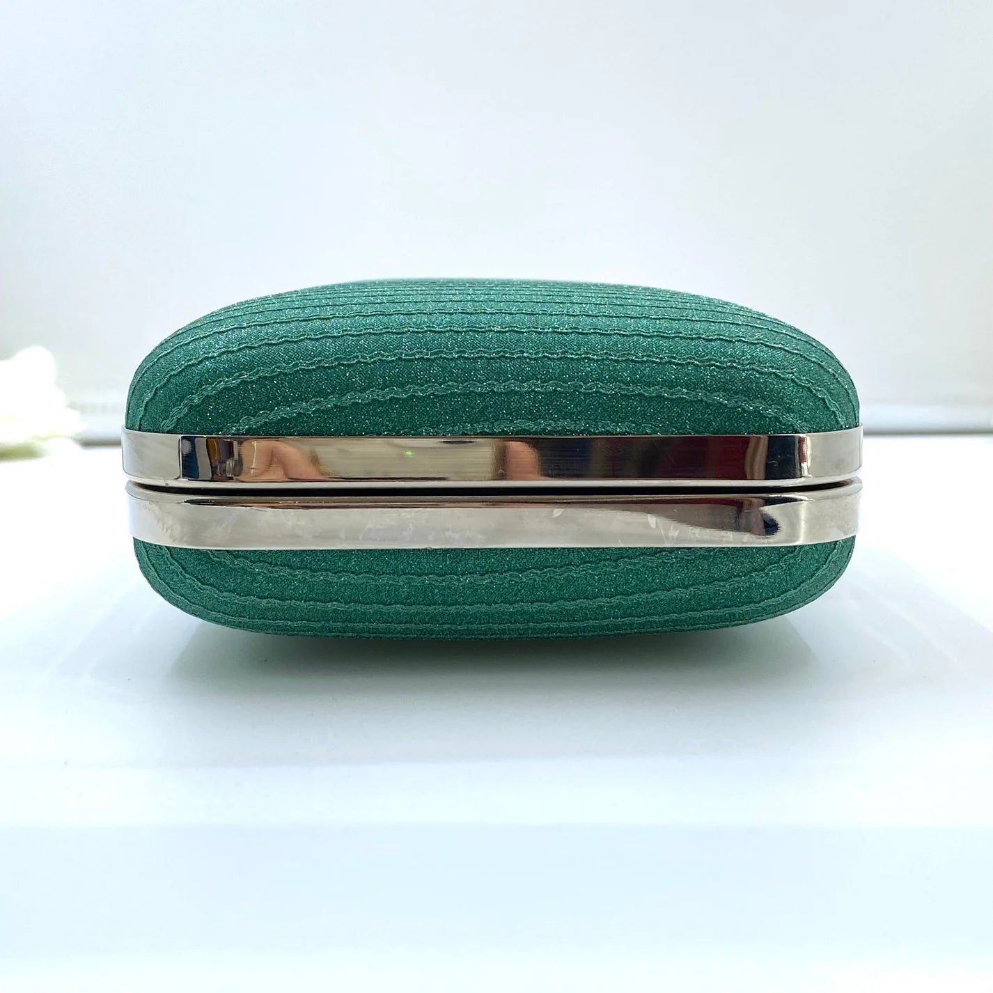 Quinn Glitter Clutch Green